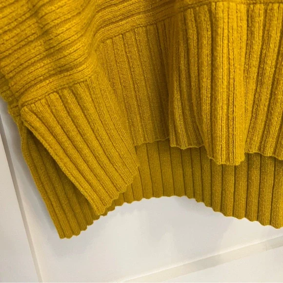 Anthropologie Sweater Size Large - Picture 12 of 13